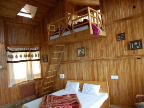 Royal Dutch Resorts and Doll Museum